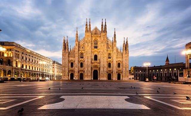 European Highlights Tour B • Italy and Western Europe, 12 Days