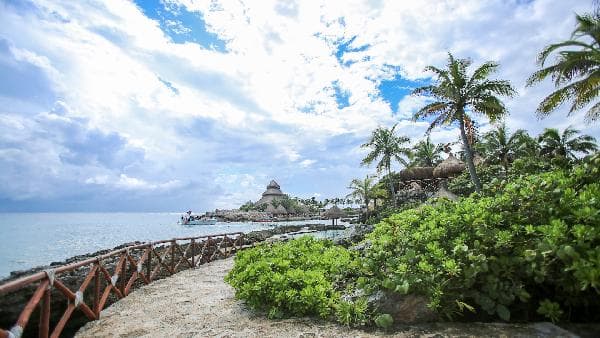 Xcaret Theme Park Day Tour (English-Speaking Group · Departing from Cancun)