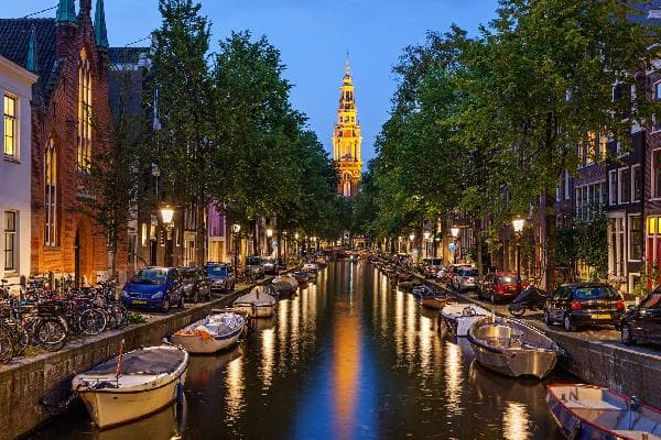 European Highlights Tour F • Switzerland, Western Europe, and the Benelux Countries, 9 Days
