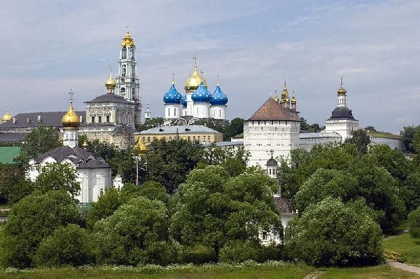 Sergiyev Posad Day Trip from Moscow