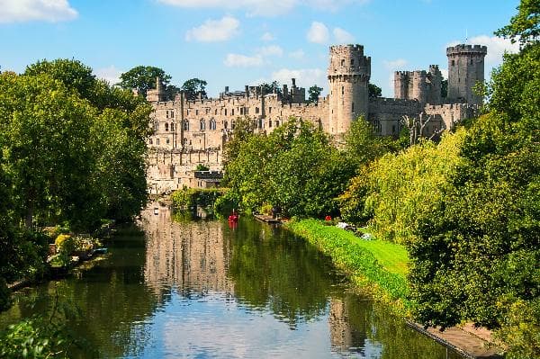 England and Scotland, Highland Castles, Lake District Park and Oxford 5-Day Tour