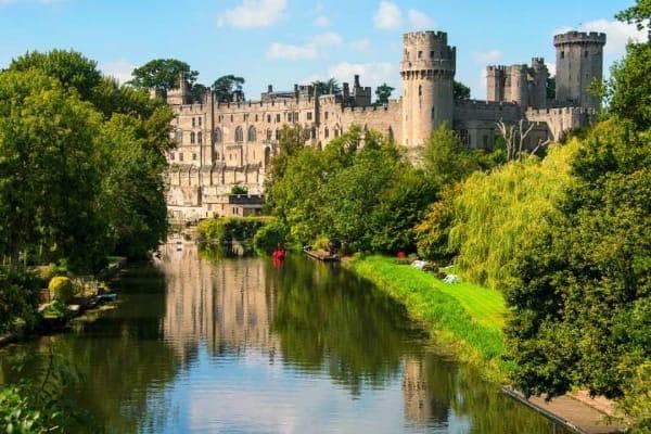 London Day Tour: Oxford Walking Tour + Cotswolds + Shakespeare's Birthplace + Warwick Castle (Admission Included | Chinese-Speaking Tour on Wednesdays)