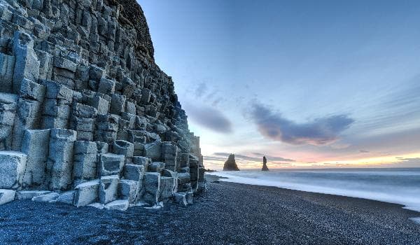 Iceland: A Song of Ice and Fire 4-Day Highlights Tour | Jökulsárlón Glacier Lagoon + Golden Circle + South Coast + Blue Lagoon + Winter Aurora Encounter