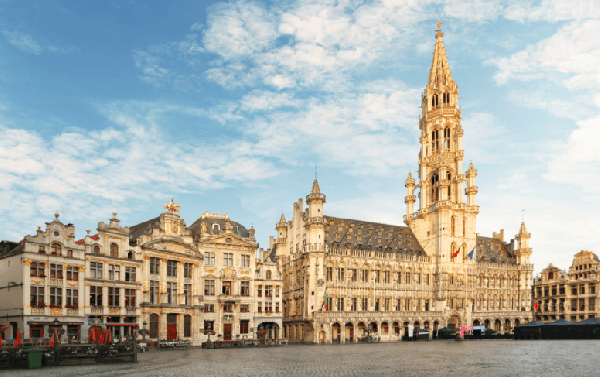 Five-Country Tour of the Netherlands, Belgium, Luxembourg, Germany and France: Explore Western Europe in 7 Days (Paris Round Trip)