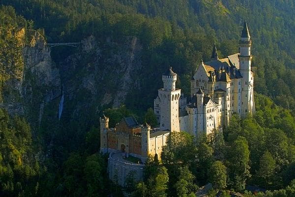 6-Day In-Depth Germany Tour [Small Group in Chinese] <Berlin to Frankfurt>