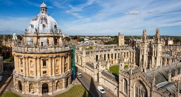 England and Scotland Loop: England, Scotland, Highland Castles, Oxford and Cambridge 7-Day Tour