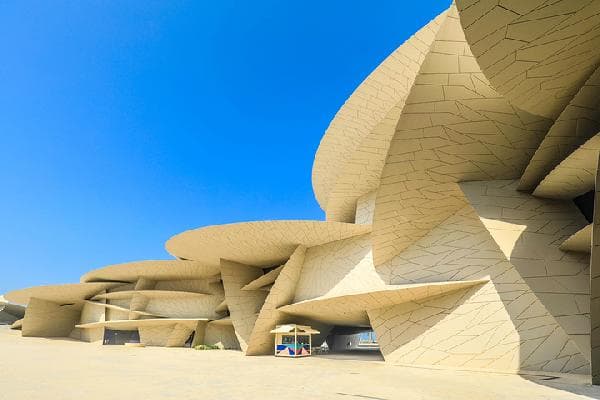 【Transit Tour | Visa-Free】One-Day Doha, Qatar Tour (4 Hours · Chinese-Speaking Group)
