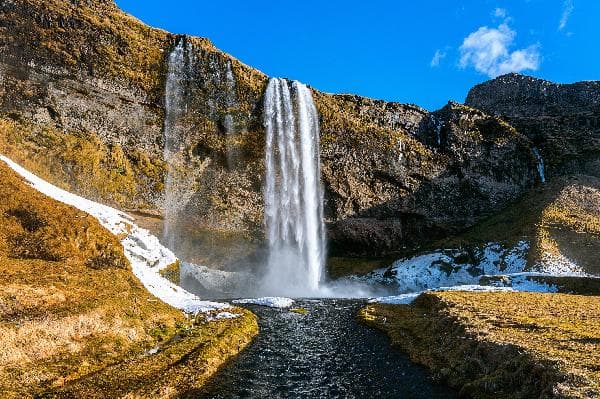 Highway 1 at the End of the World: 7-Day Iceland Ring Road Tour | Northern Lights in Winter