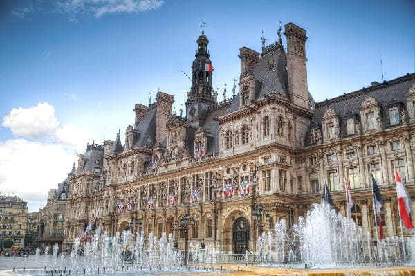 [Explore Paris Route F] Where Ancient and Avant-Garde Meet: Contemporary Art Center–Marais District Route (Monday/Wednesday mornings, 2.5 hours)
