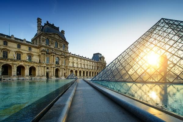 [Explore Paris Route E] Cradle of Art and Literature: Louvre–Paris Left Bank Route (Monday/Friday afternoons, 2.5 hours)