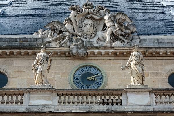 [Explore Paris Route B] Discover the Origins of Paris: Notre-Dame–Latin Quarter Route (Wednesday afternoon/Friday morning, 2.5 hours)