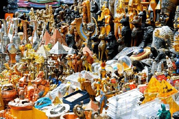 [Minimum 2 travelers] Cairo Old City + Egyptian Museum Day Tour: Hanging Church + Saladin Citadel + Mosque of Muhammad Ali + Khan el-Khalili Market + Egyptian Museum (round trip from Cairo)