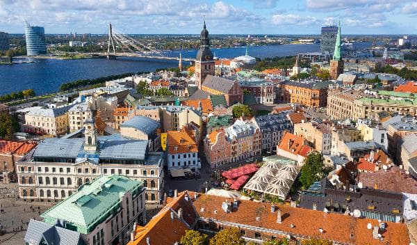 [Handpicked Multi-Country Tours] 6-Day Baltic States Tour (Start and End in Tallinn | Optional Tour End in Riga • Estonia + Lithuania + Latvia)