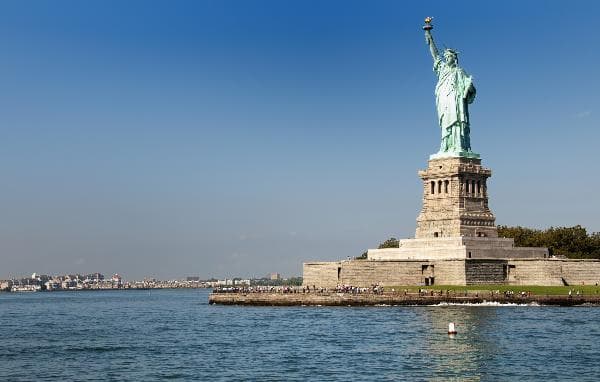 【Small-Group Tour】7-Day Eastern USA Tour: New York + Philadelphia + Washington, D.C. + Niagara Falls + Boston