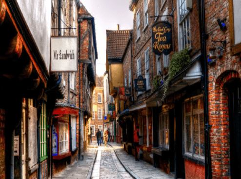 【Private UK Tour】A Quick 6-Day North-to-South UK Tour · Two Universities × Highland Castles × White Cliffs and Countryside