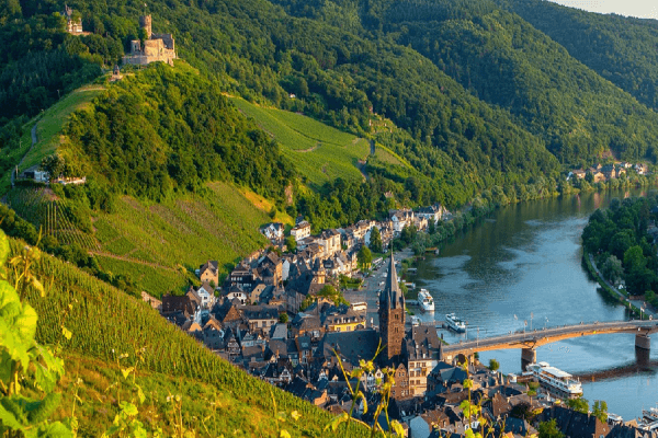 6-Day, 5-Night Romantic Rhine–Moselle River Tour | Explore Historic Homes and Narrow Lanes Along the Moselle | Cologne Round Trip