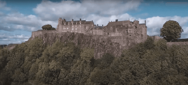 Day Tour of Loch Lomond + The Trossachs + Stirling Castle, Scotland [Round Trip from Glasgow + English-Speaking Group]