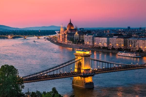 Budapest, Hungary Day Trip from Vienna, Austria (English Tour | 13 Hours)