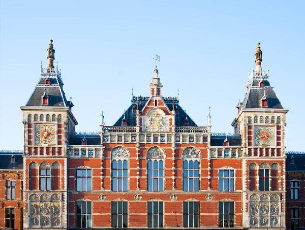 Amsterdam Day Tour: Zaanse Schans, Volendam & Marken (English-speaking tour)