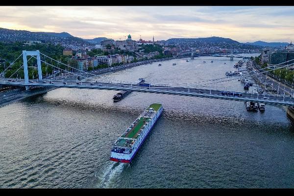 Xingtu Heidelberg: 6 Days and 5 Nights Cruising the Danube at Leisure — Budapest to Linz