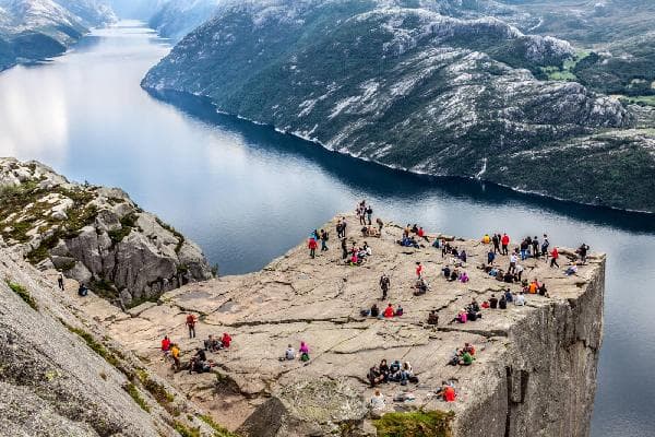Norway Lysefjord Cruise Day Tour (Stavanger Round Trip | 3 Hours · English-Speaking Tour)