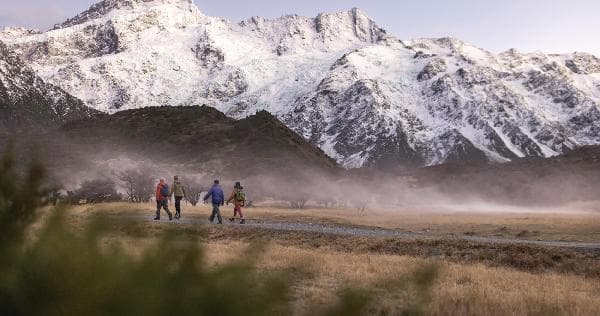 [Premium Mercedes-Benz Tour] New Zealand South Island Central Route, 6 Days / 5 Nights (Queenstown to Christchurch)
