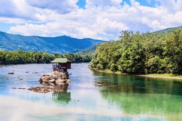 <Europe Small Group Tour> 3-Day Belgrade and Surroundings, Serbia: Drina River House + Wooden Village + Novi Sad + Golubac Fortress + Iron Gates Gorge