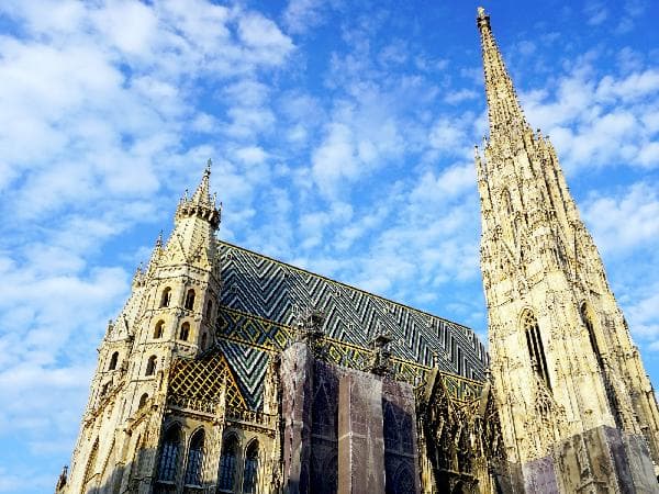12-Day Fairy-Tale Germany & Scenic Austrian Lakes Tour [Small Group in Chinese]