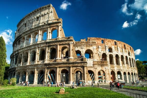 Italy and Southern France Loop Tour (Wednesday/Saturday · Departs from Paris)